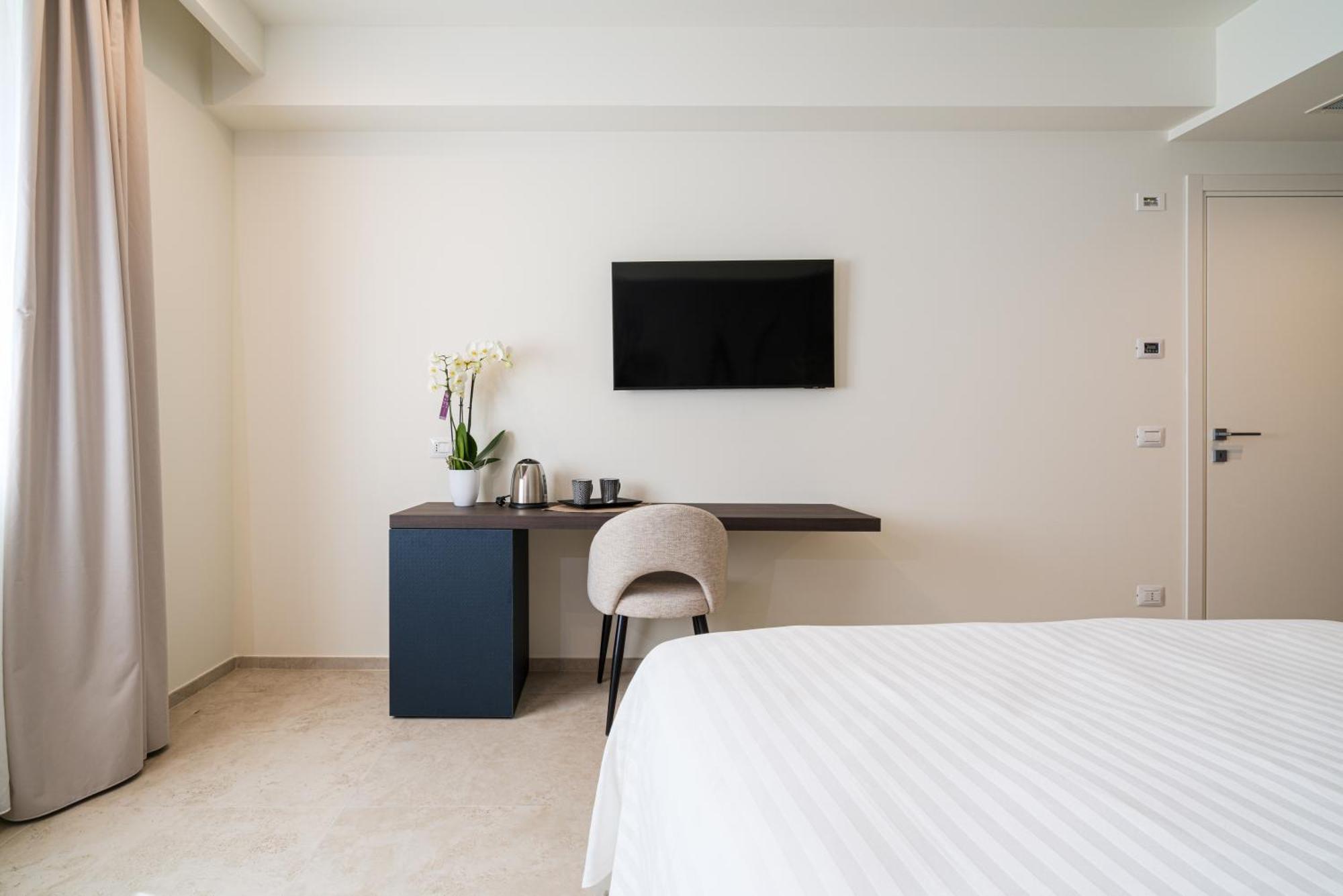 I Due Mori - Luxury Rooms Giardini Naxos Exterior photo